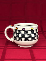 Load image into Gallery viewer, Mug Thrown mt07
