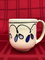 Load image into Gallery viewer, Mug Thrown mt127
